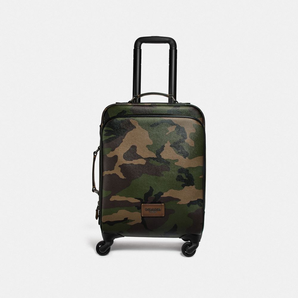 camo carry on