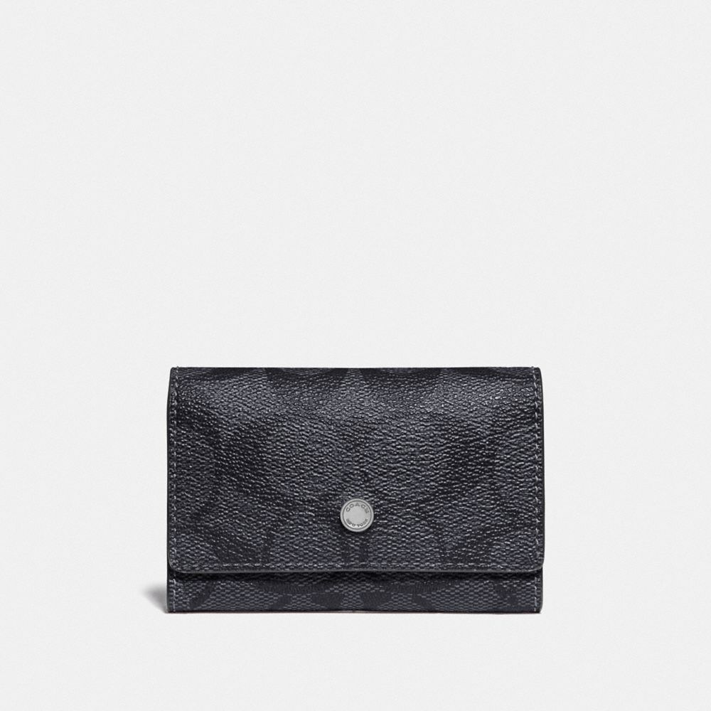 coach wallet outlet clearance