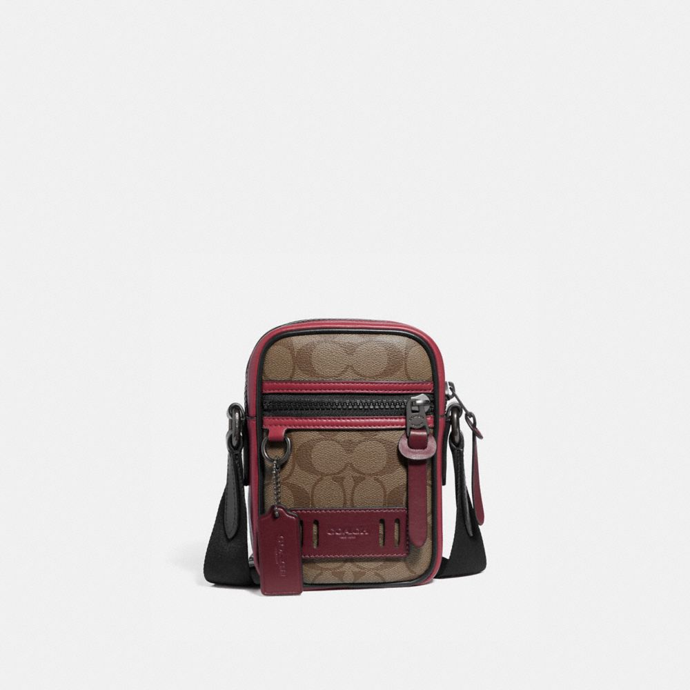 terrain backpack in signature canvas