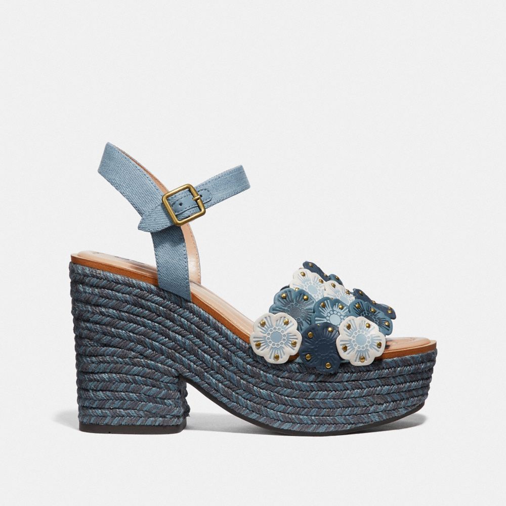 spa gowns and slippers