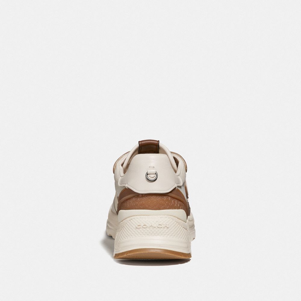 coach c143 runner