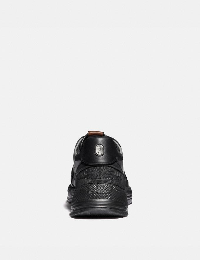 COACH: C143 Runner